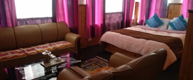 Unique Inn