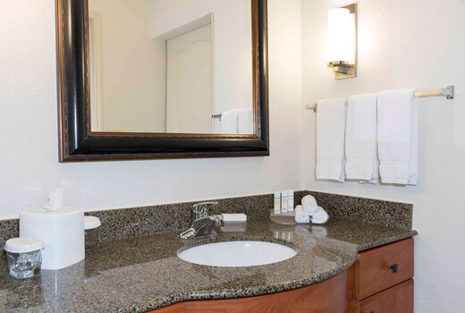 Homewood Suites by Hilton Indianapolis-Airport/Plainfield
