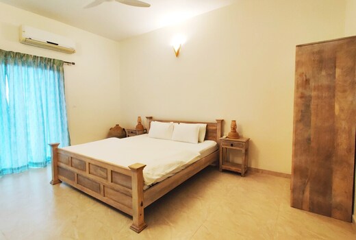 Coastal Theme 2BHK Sea Facing Apartment in Panjim (D 102)
