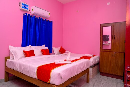 SS Royal Grand Inn
