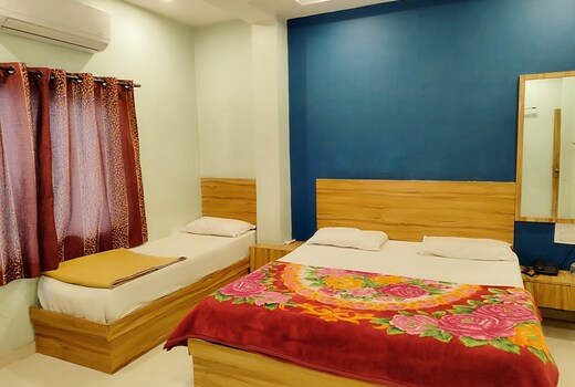 Hotel Shree Guru Kripa