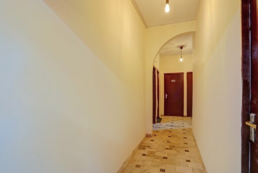 Hotel O Town Palace