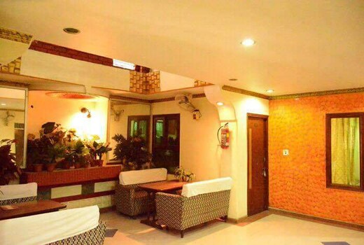 India Hotel Restaurant and Bar