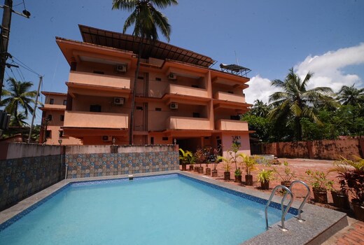 1BHK Apartments with Pool by Hike Hospitality