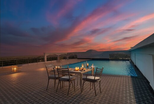 Mistwood Holidays & Resorts