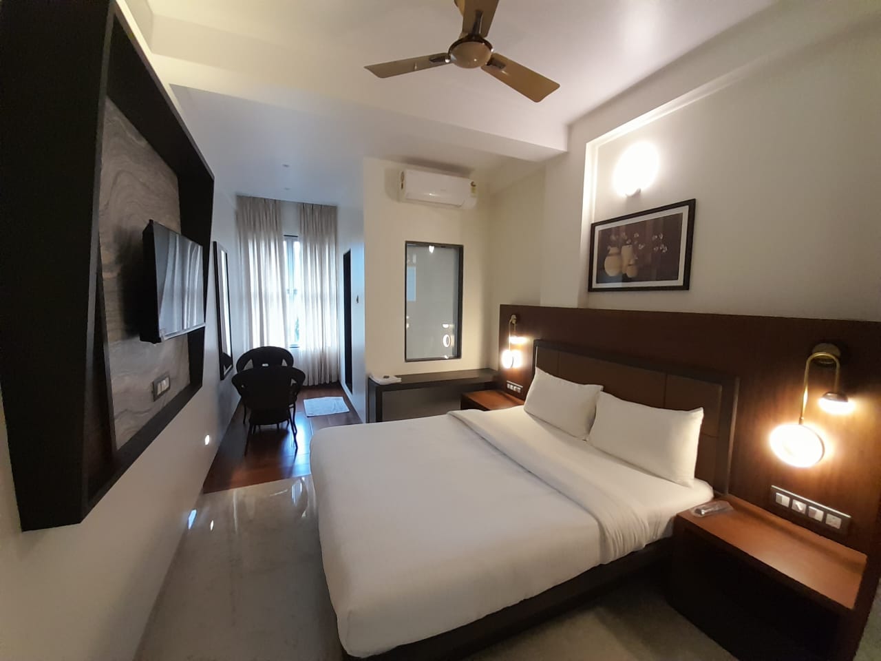 ARENA INN