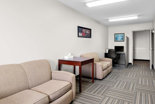 SureStay Plus Hotel by Best Western Hardisty