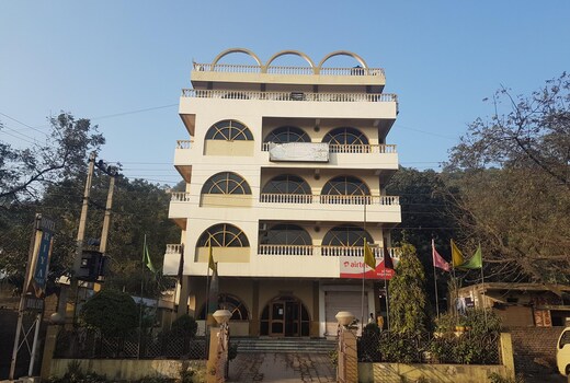 Hotel Riya Palace