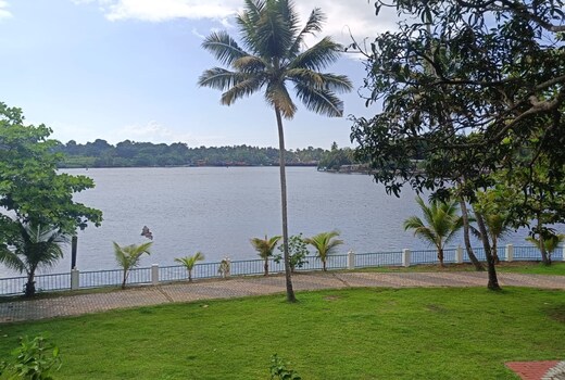 Ripples Backwater Resort Kollam