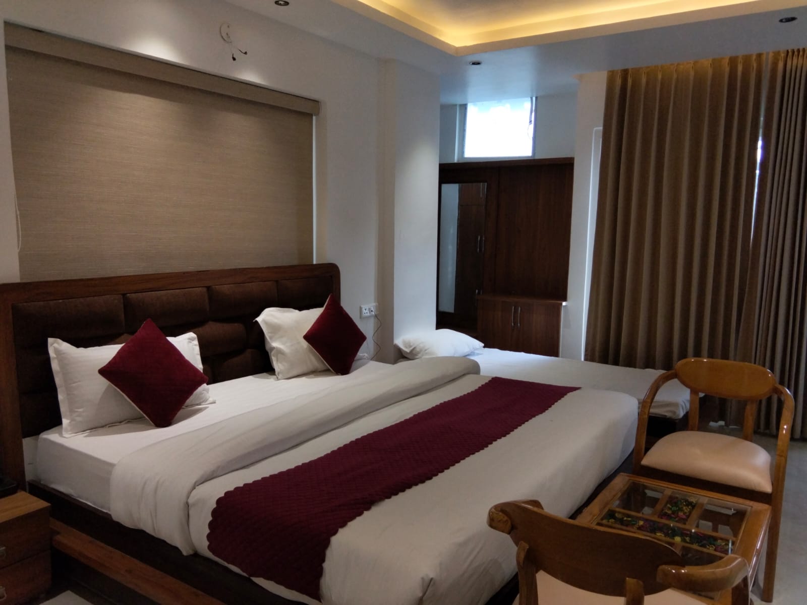 HOTEL CASA DOON
