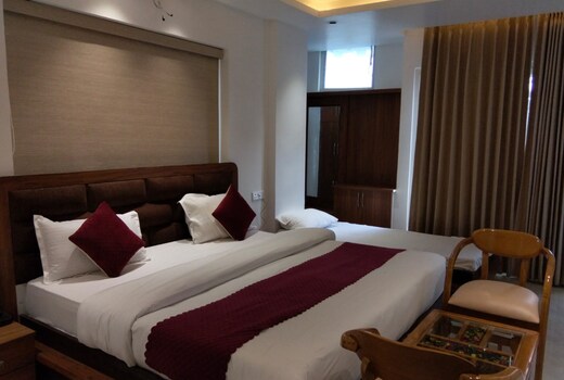HOTEL CASA DOON