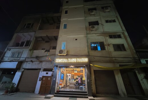 Hotel Krishna Kashi Diaries
