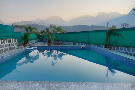 7 Mountains Farm Villa