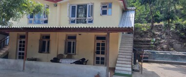 The Silver Oak Homestay | Rooms | WiFi | Parking