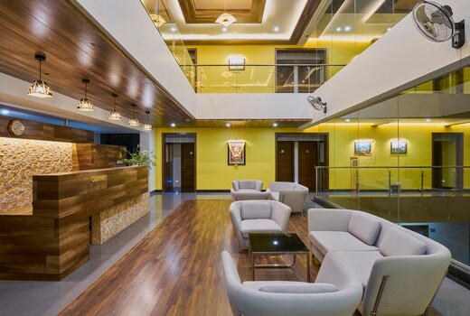 Hotel 3 Leaves
