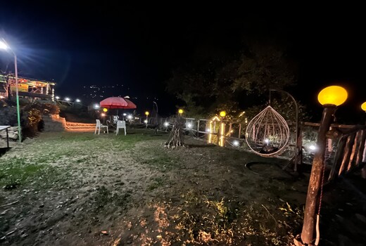 Win Summ Camps and Cafe