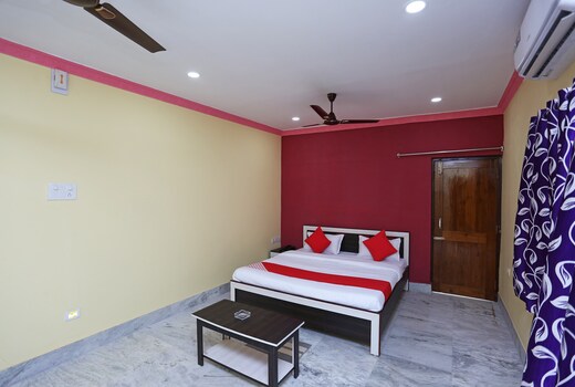 Hotel O Moonlight Residency
