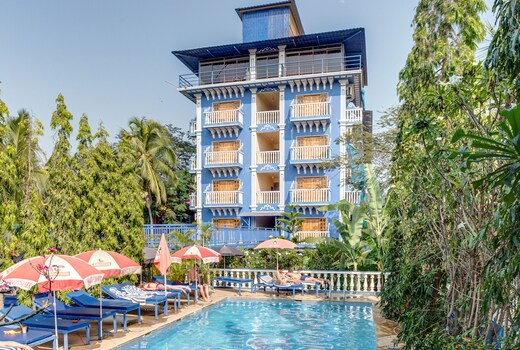 Mayflower Beach Resort