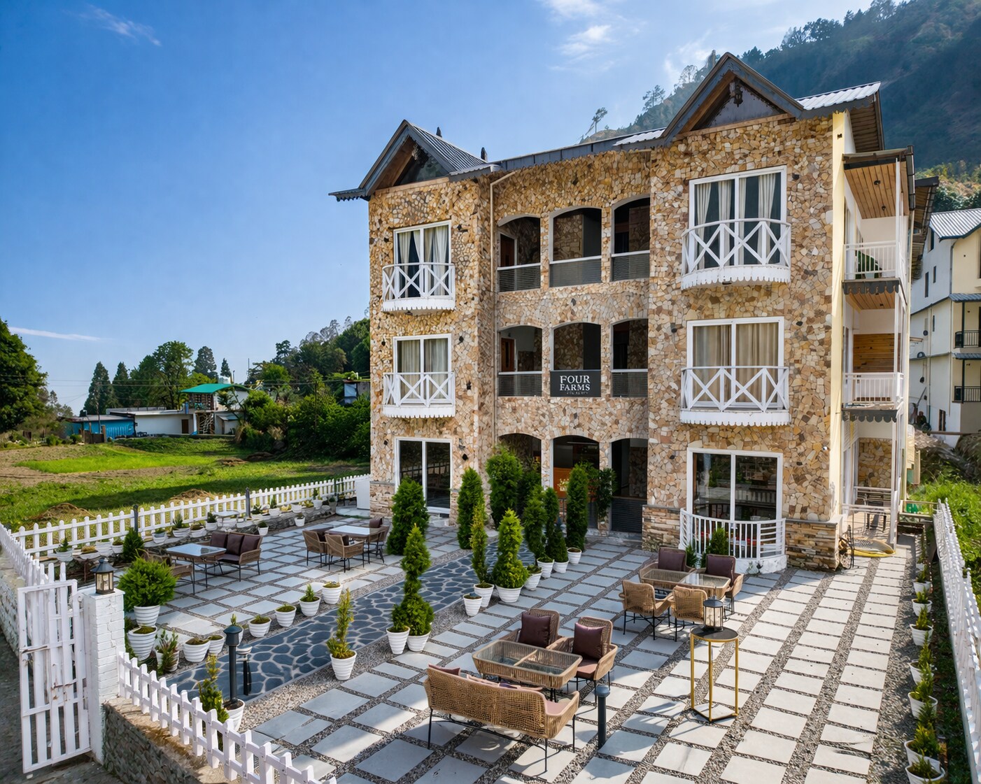 Four Farms - Best Resort In Nainital For Family