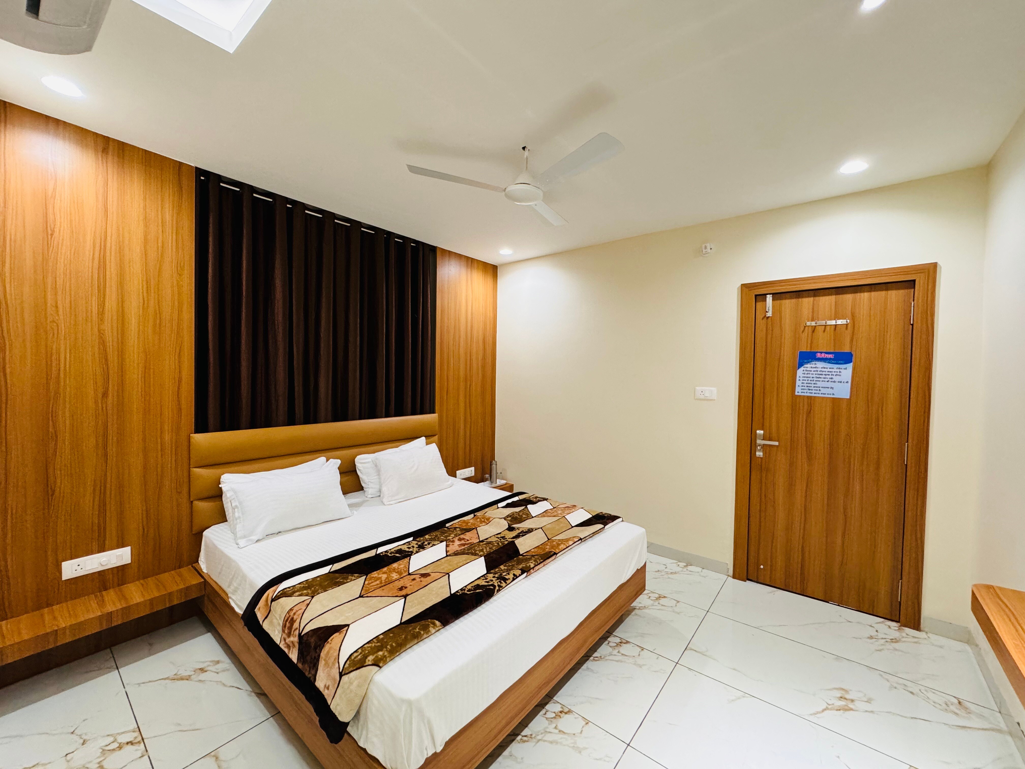 Hotel Shree Krishnam