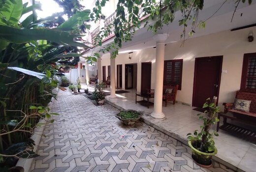Marina Guest House