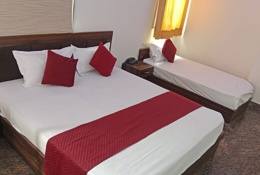 Hotel Diamond Inn
