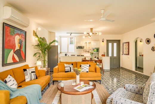 ElVolar Bright Contemporary 2BHK Apartment (03)