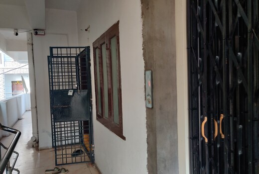 Cozy Fully Equipped 2BHK Home Peaceful Retreat