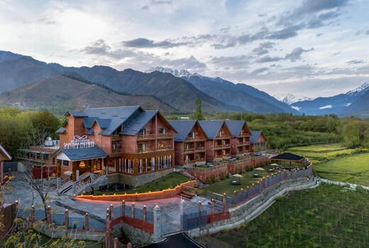 Mountnoor Sarovar Premiere Pahalgam
