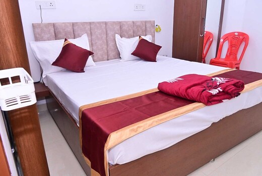 SPOT ON Sky Hotel 2