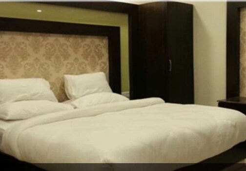 Park Grand Hotel and Resort