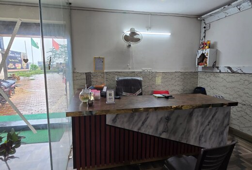 HOTEL KUHU INN