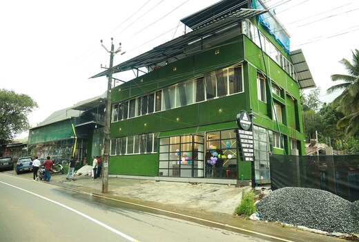 AROMA INN
