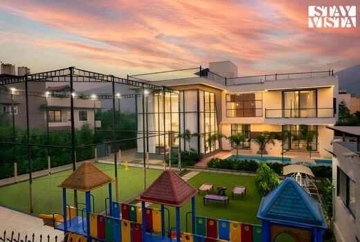 StayVista at Lacielo