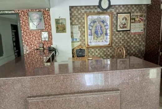 Hotel Batra