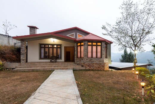 Dahakee Homes