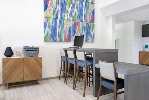 Best Western Plus Executive Hotel & Suites