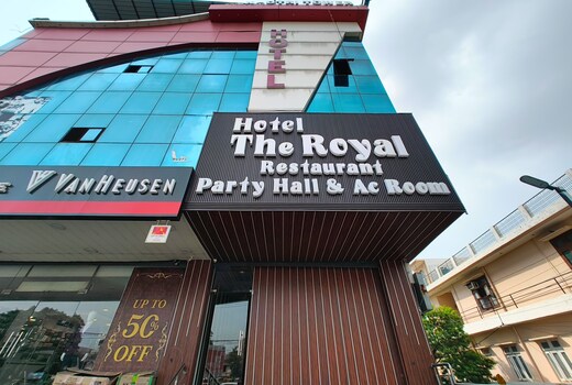 THE ROYAL HOTEL