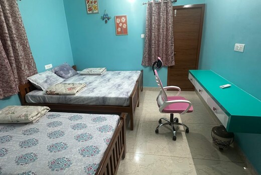 8 Beds 3BHK Perungudi WTC Apollo DLF Kitchn Wi Fi