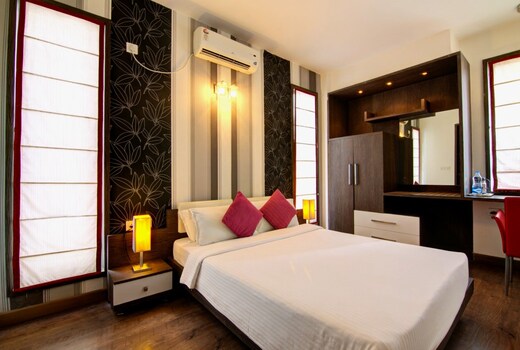 Pearl Smith | Serviced Apartment