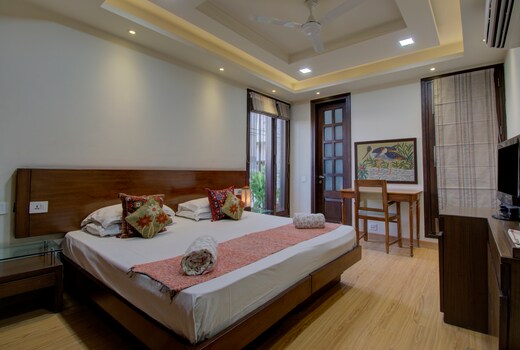Deer Park Villa