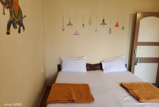 Ronnes Palm3 1 Bhk Apartments