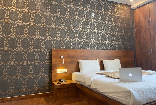 Hotel Sunshine