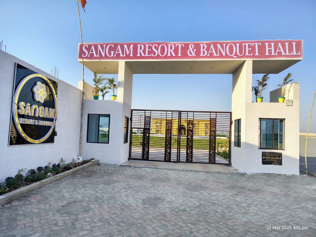 Sangam Resort