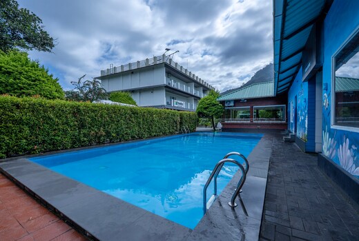 Treebo Misty Garden Resort & Spa With Swimming Pool