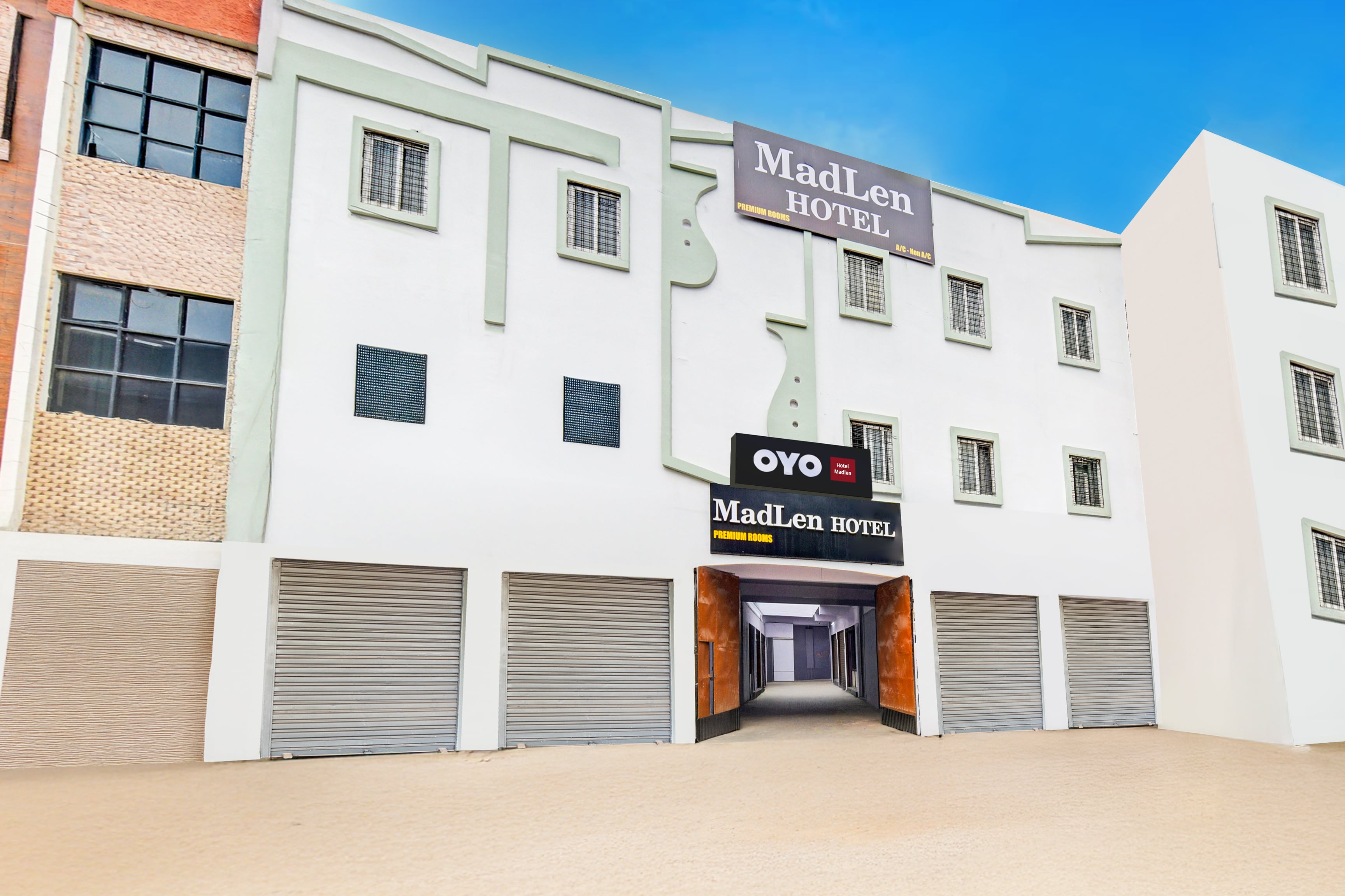 Super Hotel O Madlen