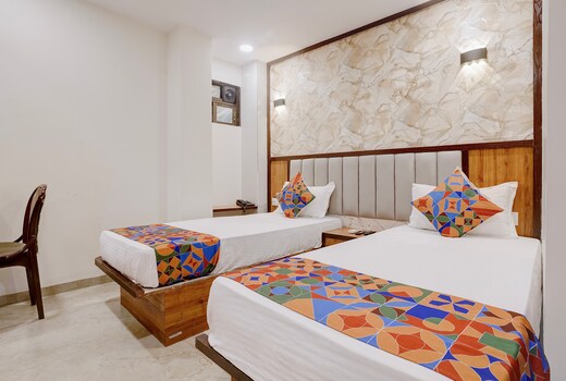 FabHotel Shaurya Inn MIDC