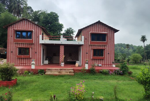 Hills View Homestay