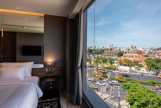 Ayathorn Bangkok Hotel