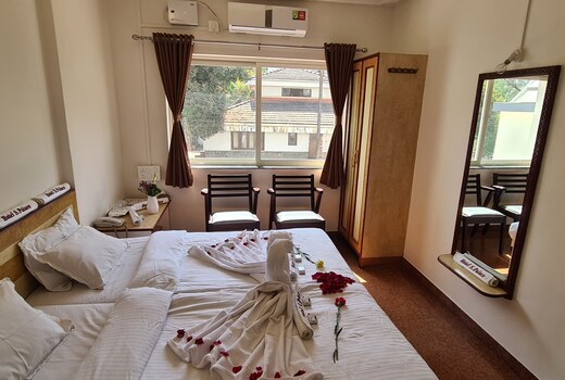 Hotel Sai Palace